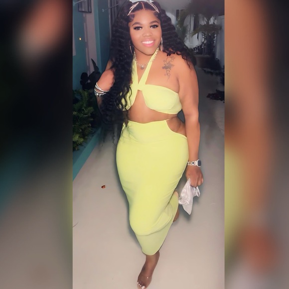 Meet your Posher, Deshawna - Picture 2 of 2